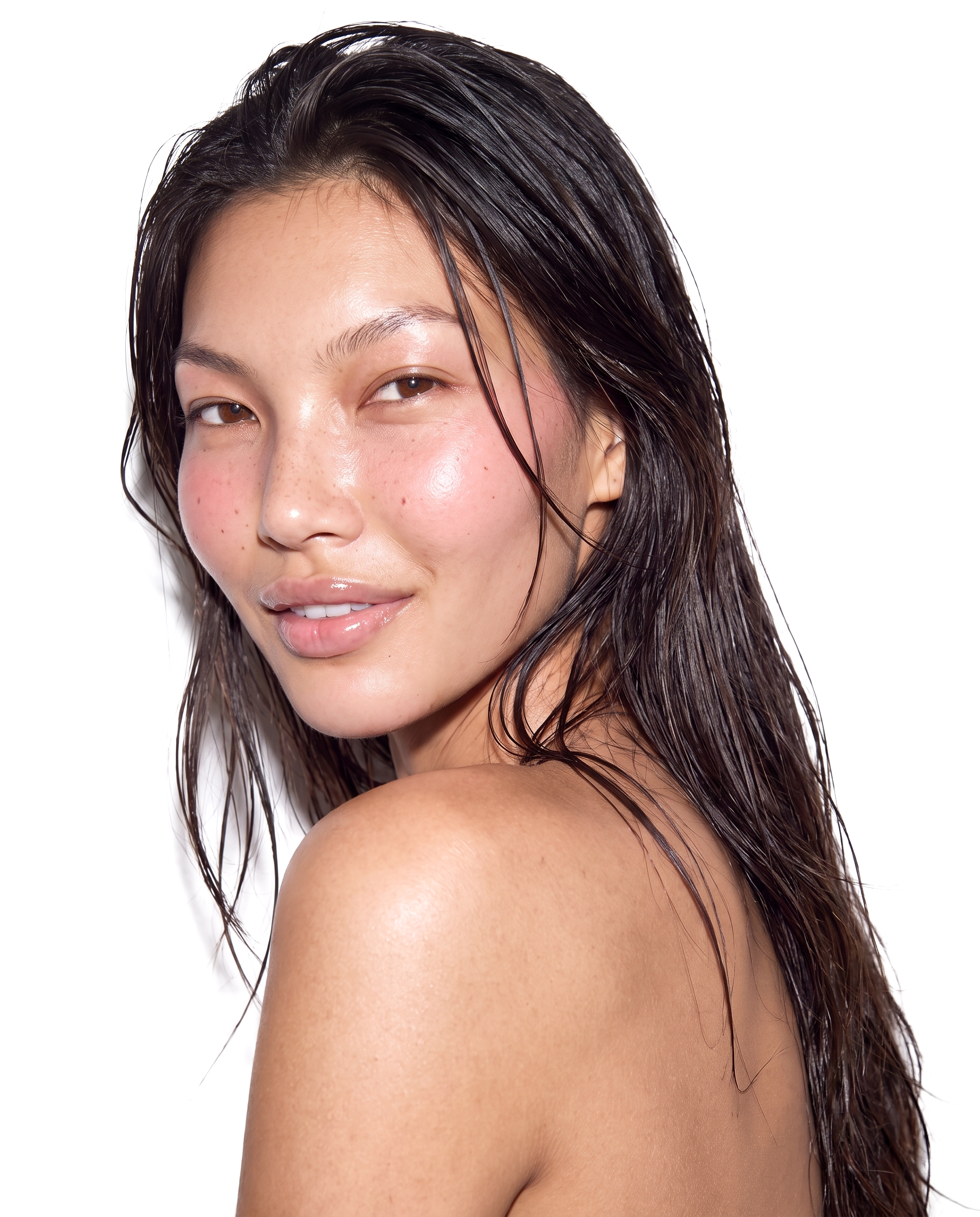 Illustration showing skin barrier recovery after active skincare.