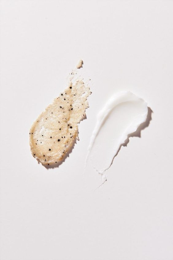 Natural texture of probiotic exfoliating product