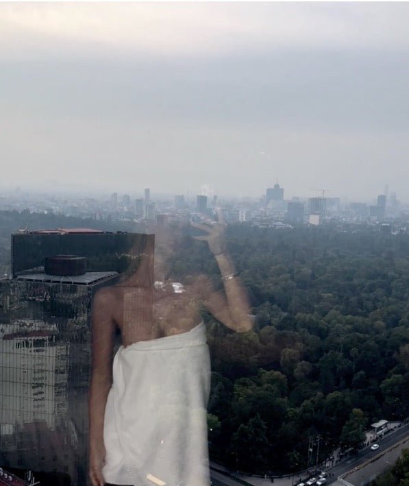 Anti-pollution skincare with probiotics and prebiotics to protect your skin from urban smog and strengthen the skin barrier